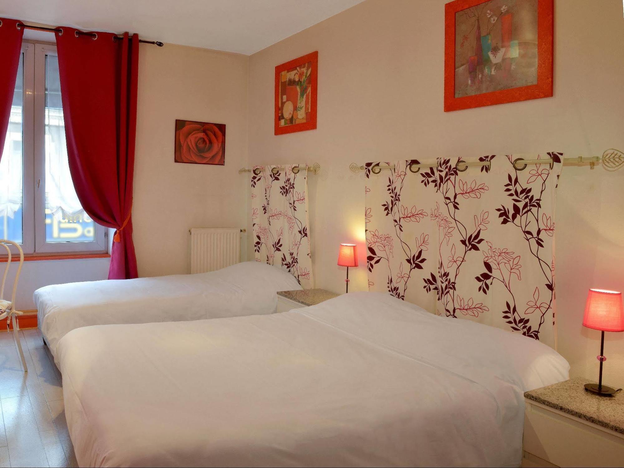 Logis Hotel Au Croissant Buzancais Ngoại thất bức ảnh